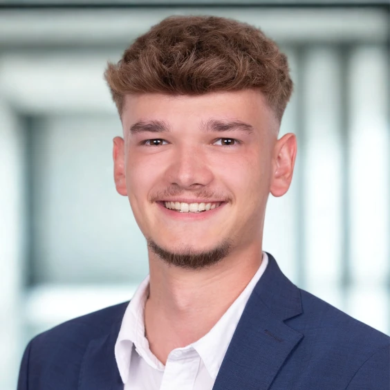 Portrait Bild von Florian Kolb